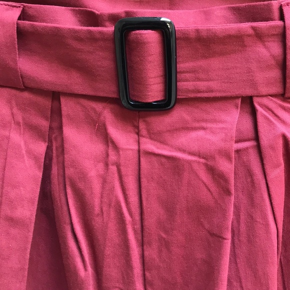 ANGVNS maroon mini pleated skirt - Picture 3 of 6